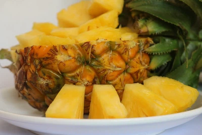 pineapple pineapple